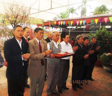 HỘI ĐỒNG MẠC TỘC HẢI PHÒNG TRAO GIẢI THƯỞNG HỘI CỜ TẾT VUI XUÂN ẤT MÙI 2015 TẠI TỪ ĐƯỜNG HỌ MẠC CỔ TRAI