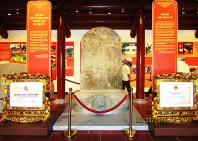 THƯỜNG TRỰC HỘI ĐỒNG MẠC TỘC THÁI BÌNH VỀ NGUỒN KÍNH CÁO TIÊN TỔ