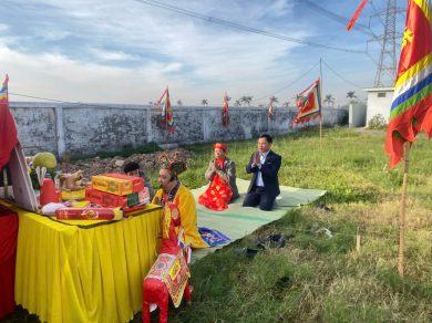 HỘI ĐỒNG MẠC TỘC HẢI DƯƠNG, THÀNH PHỐ HẢI PHÒNG TỔ CHỨC LỄ KHỞI CÔNG ĐỘNG THỔ XÂY DỰNG NHÀ HỘI TRƯỜNG, PHÒNG TRUYỀN THỐNG, NHÀ BẾP, NHÀ KHÁCH TẠI KHUÔN VIÊN ĐIỆN SÙNG ĐỨC